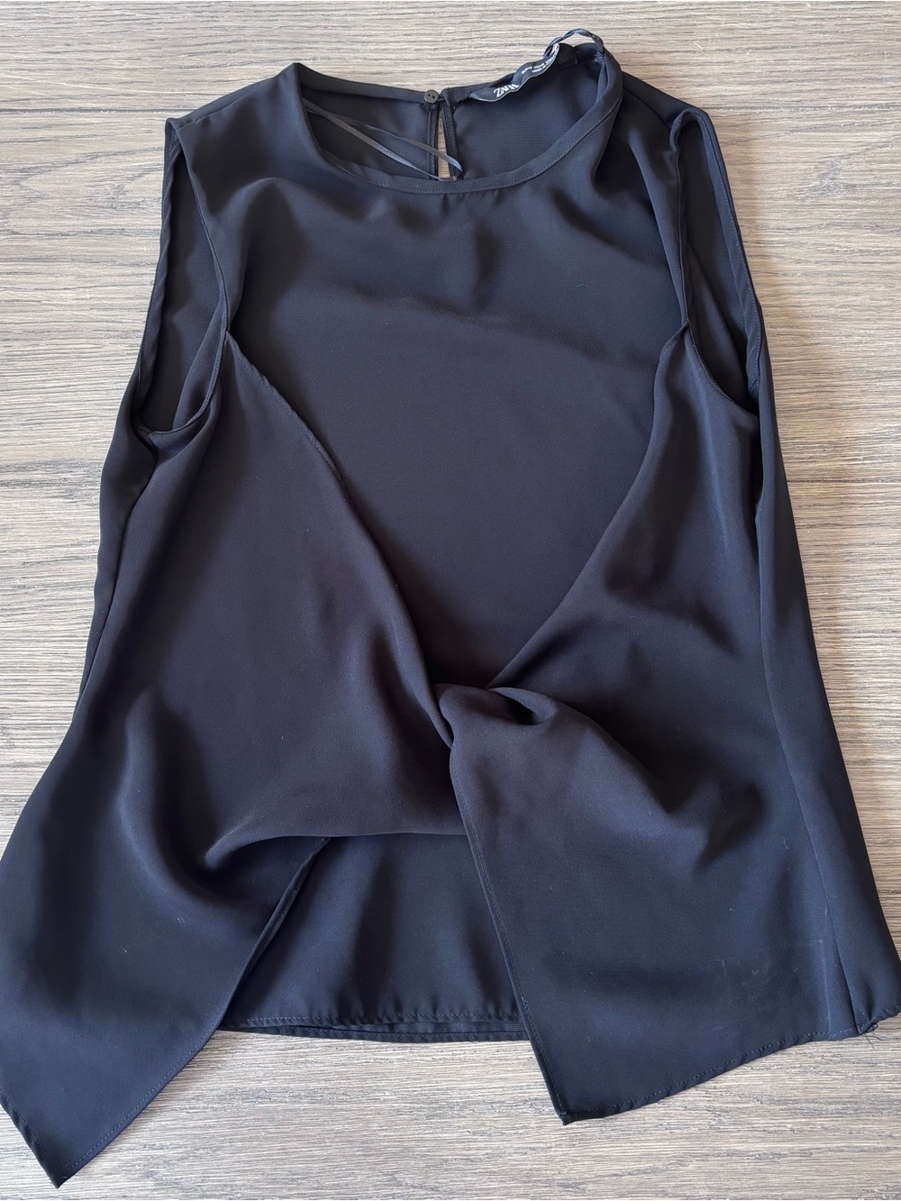 Zara Black Twist-Front Sleeveless Camisole